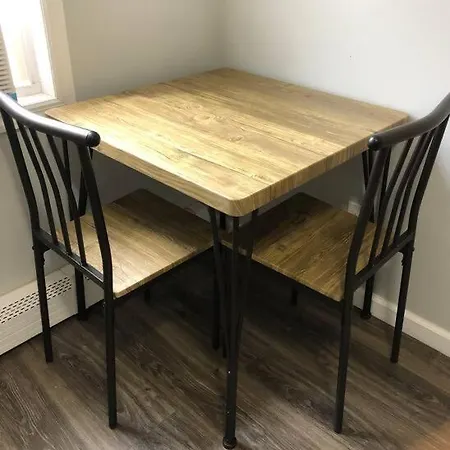 Private 2-Bedroom With Free Parking And Direct Bus To Nyc Manhattan Only 2 Blocks Away Linden Esterno foto